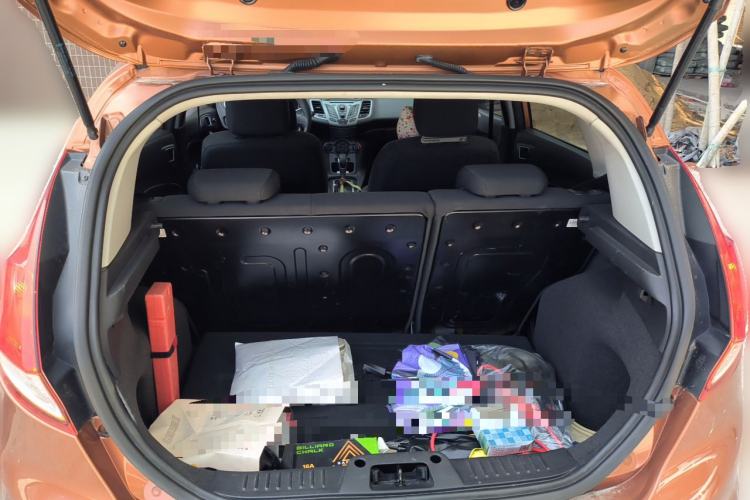 Used Ford Fiesta 2013 Hatchback 1.5L Automatic Fashion Edition Trunk