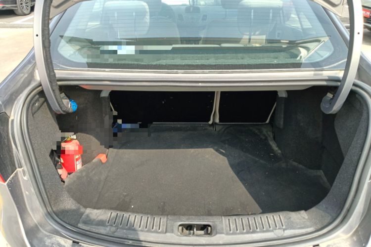 Used Ford Fiesta 2013 Sedan 1.5L Automatic Fashion Edition Trunk
