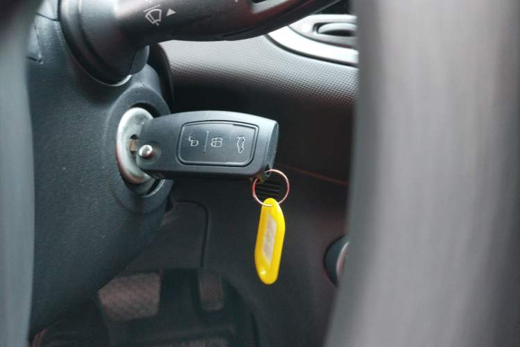 Used Ford Fiesta 2013 Hatchback 1.5L Automatic Fashion Edition Vehicle Key
