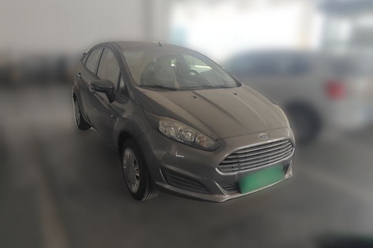 Used Ford Fiesta 2013 Sedan 1.5L Manual Fashion Edition Front Right 45 Deg