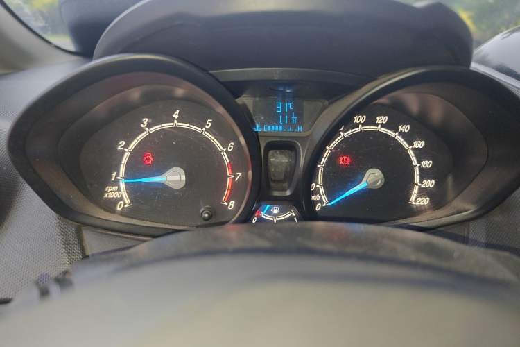 Used Ford Fiesta 2013 Sedan 1.5L Manual Fashion Edition Instrument Cluster