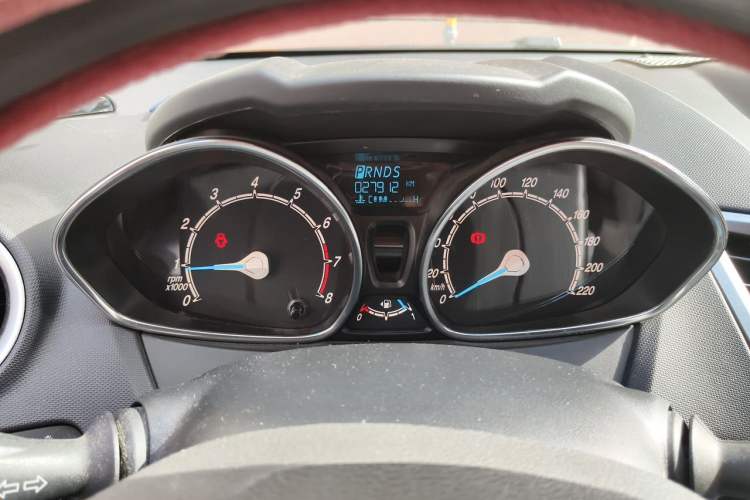 Used Ford Fiesta 2013 Hatchback 1.5L Automatic Fashion Edition Instrument Cluster