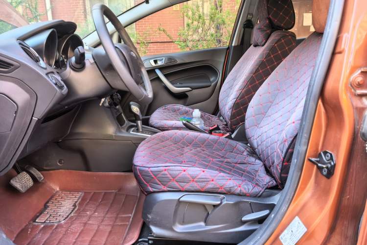 Used Ford Fiesta 2013 Hatchback 1.5L Automatic Fashion Edition Left Front Seat