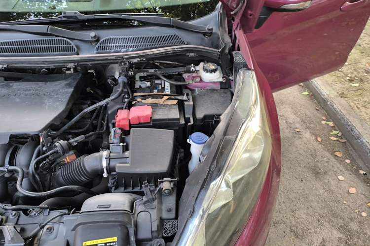 Used Ford Fiesta 2013 Hatchback 1.5L Manual Fashion Edition Engine Bay Left