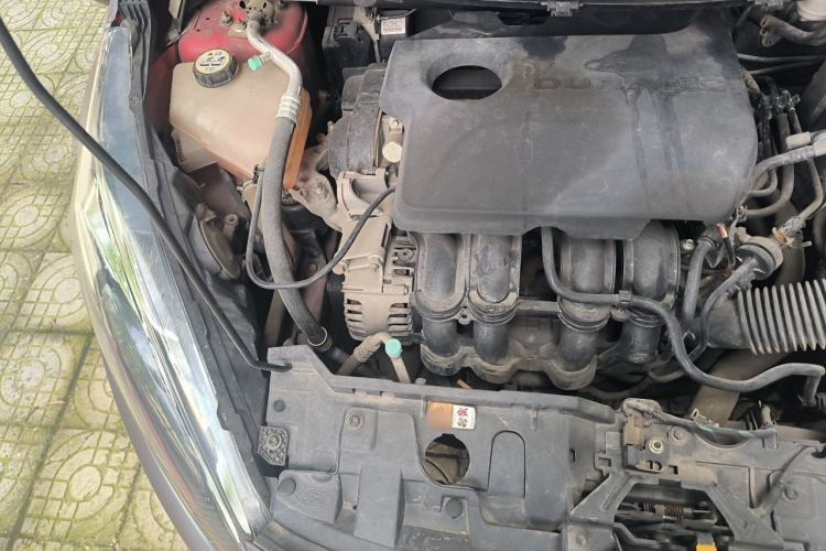 Used Ford Fiesta 2013 Hatchback 1.5L Automatic Fashion Edition Engine Bay Right