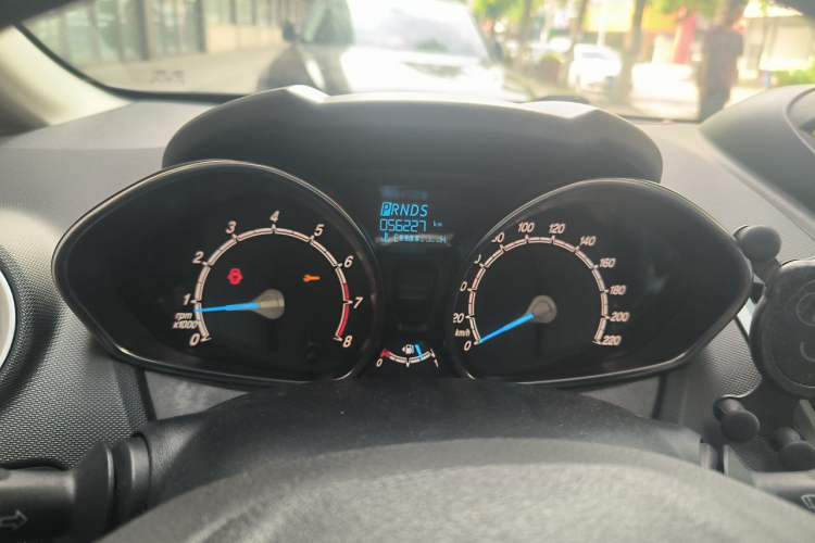 Used Ford Fiesta 2013 Hatchback 1.5L Automatic Fashion Edition Instrument Cluster