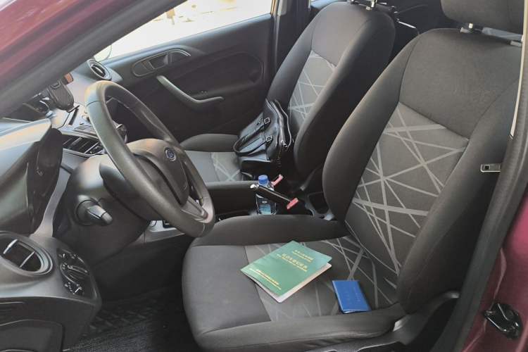 Used Ford Fiesta 2013 Hatchback 1.5L Manual Fashion Edition Left Front Seat