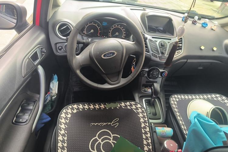 Used Ford Fiesta 2013 Hatchback 1.5L Automatic Fashion Edition Steering Wheel