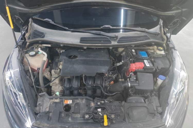 Used Ford Fiesta 2013 Sedan 1.5L Automatic Fashion Edition Engine Bay