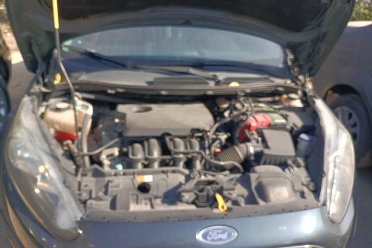 Used Ford Fiesta 2013 Sedan 1.5L Automatic Fashion Edition Engine Bay