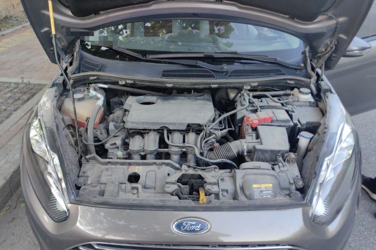 Used Ford Fiesta 2013 Hatchback 1.5L Manual Fashion Edition Engine Bay