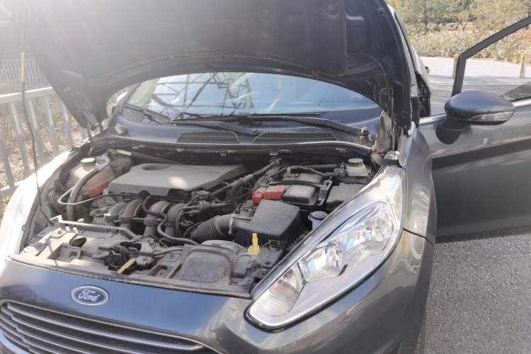 Used Ford Fiesta 2013 Sedan 1.5L Automatic Flagship Model Engine Bay Left