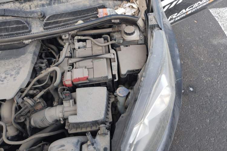 Used Ford Fiesta 2013 Hatchback 1.5L Automatic Fashion Edition Engine Bay Left