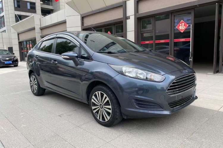 Used Ford Fiesta 2013 Sedan 1.5L Manual Fashion Edition Exterior 2