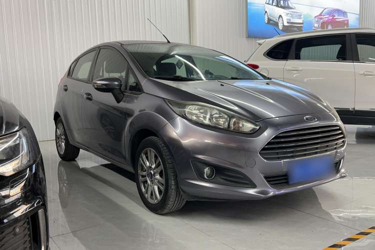 Used Ford Fiesta 2013 Hatchback 1.5L Automatic Fashion Edition Exterior 5