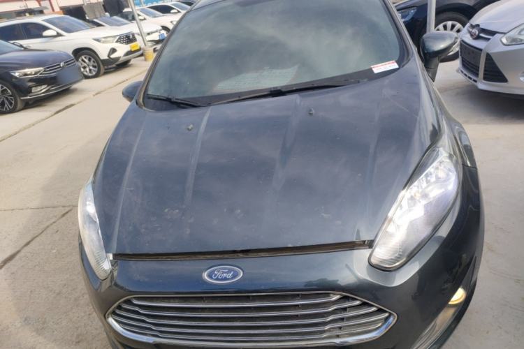 Used Ford Fiesta 2013 Hatchback 1.5L Manual Fashion Edition Front