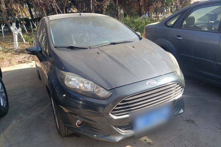 Used Ford Fiesta 2013 Sedan 1.5L Automatic Fashion Edition Front Right 45 Deg