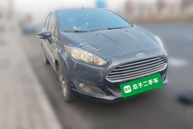 Used Ford Fiesta 2013 Hatchback 1.5L Automatic Fashion Edition Front Right 45 Deg