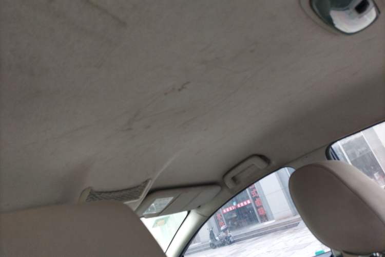 Used Ford Fiesta 2013 Sedan 1.5L Manual Fashion Edition Headliner