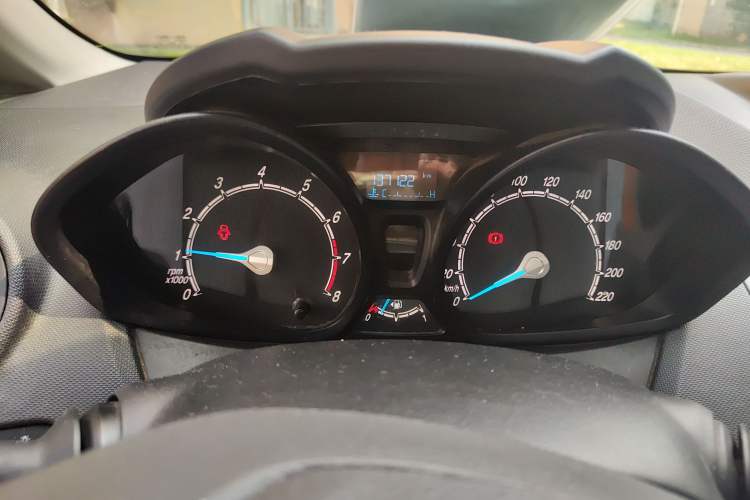 Used Ford Fiesta 2013 Sedan 1.5L Manual Fashion Edition Instrument Cluster