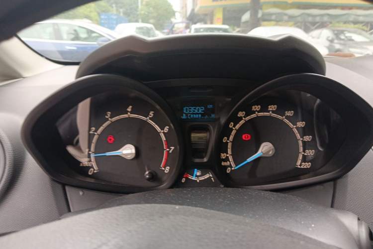 Used Ford Fiesta 2013 Sedan 1.5L Manual Fashion Edition Instrument Cluster