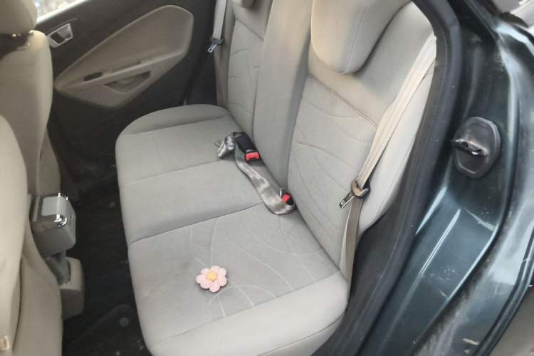 Used Ford Fiesta 2013 Sedan 1.5L Automatic Fashion Edition Left Rear Seat