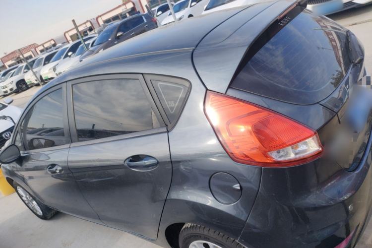 Used Ford Fiesta 2013 Hatchback 1.5L Manual Fashion Edition Left Side