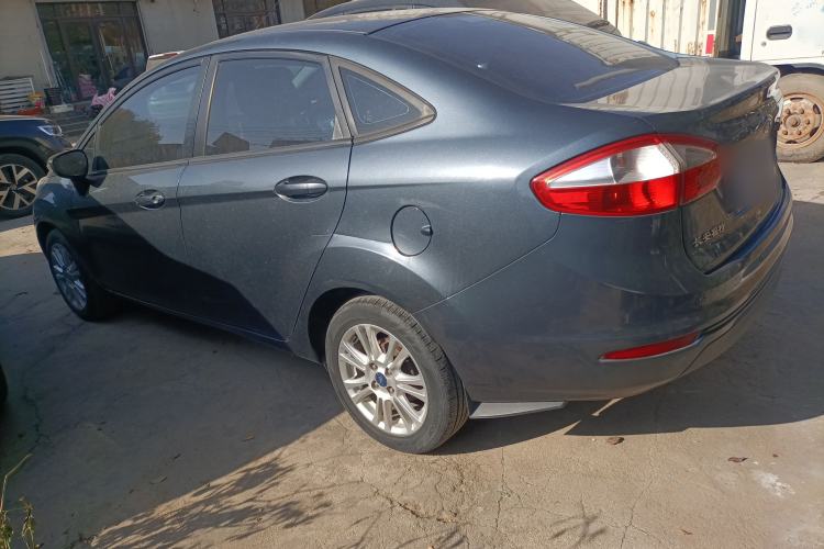 Used Ford Fiesta 2013 Sedan 1.5L Automatic Fashion Edition Left Side