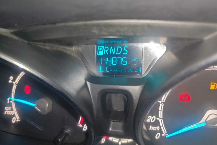 Used Ford Fiesta 2013 Sedan 1.5L Automatic Fashion Edition Odometer Close Up