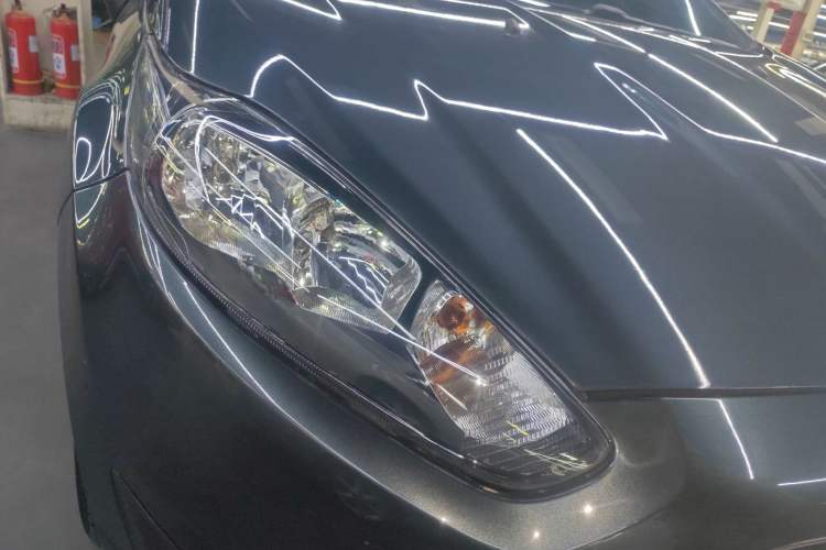 Used Ford Fiesta 2013 Sedan 1.5L Automatic Fashion Edition Right Front Headlight
