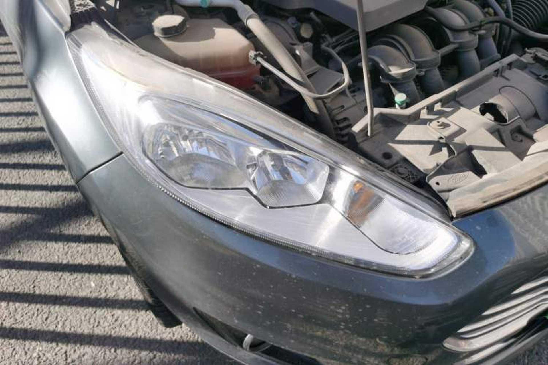 Used Ford Fiesta 2013 Sedan 1.5L Automatic Flagship Model Right Front Headlight
