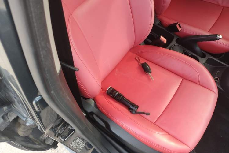 Used Ford Fiesta 2013 Hatchback 1.5L Manual Fashion Edition Right Front Seat
