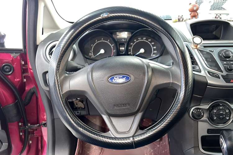 Used Ford Fiesta 2013 Hatchback 1.5L Automatic Fashion Edition Steering Wheel