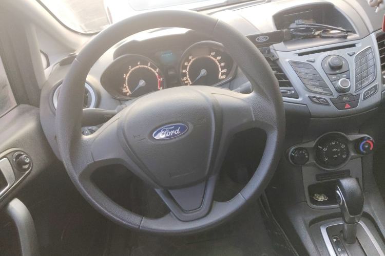 Used Ford Fiesta 2013 Hatchback 1.5L Automatic Fashion Edition Steering Wheel
