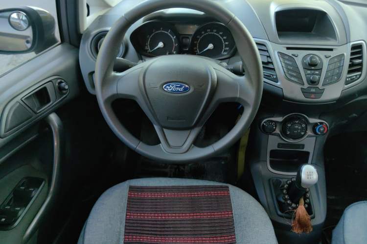 Used Ford Fiesta 2013 Hatchback 1.5L Manual Fashion Edition Steering Wheel