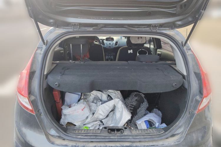 Used Ford Fiesta 2013 Hatchback 1.5L Automatic Fashion Edition Trunk