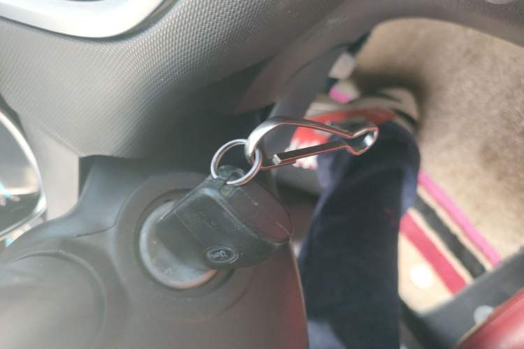 Used Ford Fiesta 2013 Hatchback 1.5L Manual Fashion Edition Vehicle Key