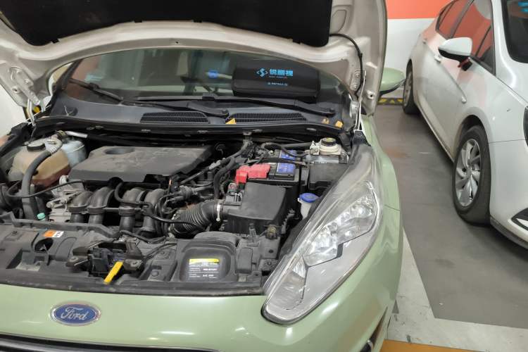 Used Ford Fiesta 2013 Hatchback 1.5L Automatic Sport Model Engine Bay Left