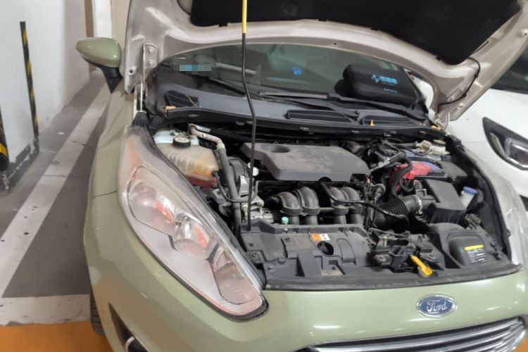 Used Ford Fiesta 2013 Hatchback 1.5L Automatic Sport Model Engine Bay Right