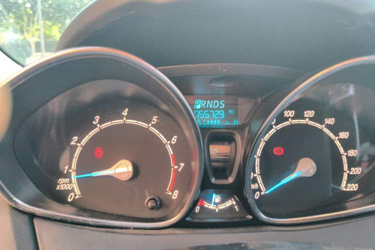 Used Ford Fiesta 2013 Hatchback 1.5L Automatic Fashion Edition Odometer Close Up