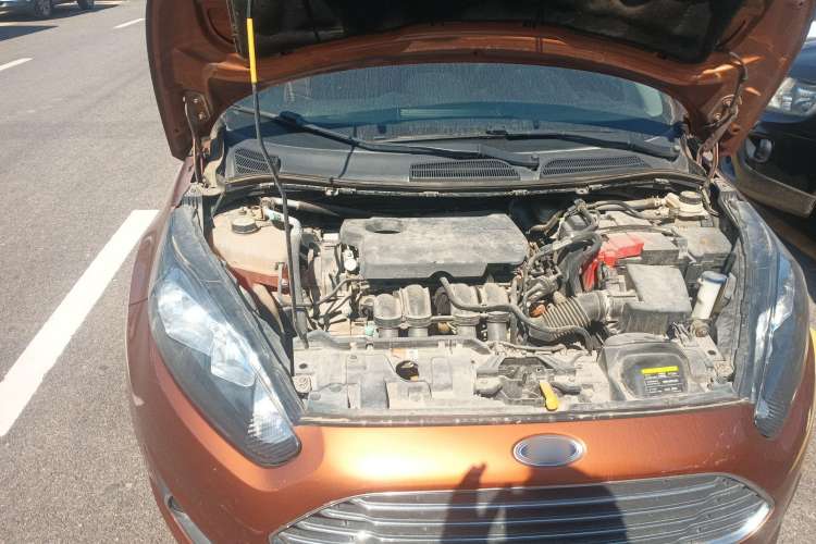Used Ford Fiesta 2013 Sedan 1.5L Automatic Fashion Edition Engine Bay Right