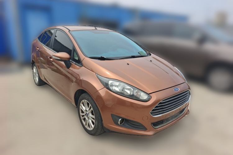 Used Ford Fiesta 2013 Sedan 1.5L Automatic Fashion Edition Front Right 45 Deg