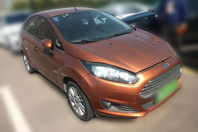 Used Ford Fiesta 2013 Sedan 1.5L Automatic Fashion Edition Front Right 45 Deg