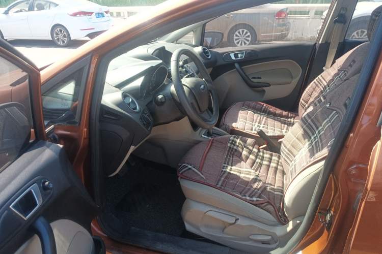 Used Ford Fiesta 2013 Sedan 1.5L Automatic Fashion Edition Left Front Seat