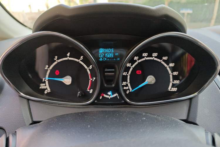 Used Ford Fiesta 2013 Sedan 1.5L Automatic Fashion Edition Odometer Close Up