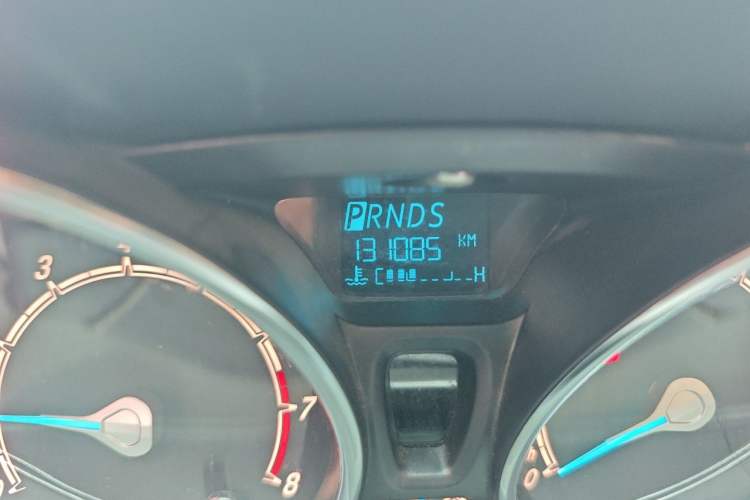 Used Ford Fiesta 2013 Sedan 1.5L Automatic Fashion Edition Odometer Close Up