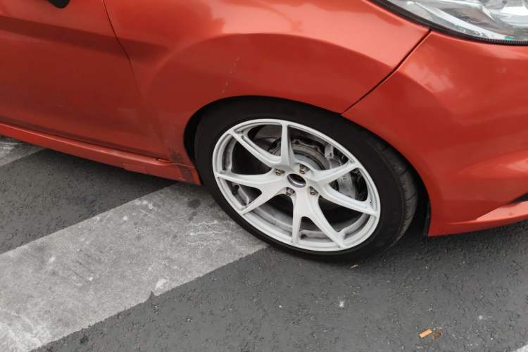 Used Ford Fiesta 2013 1.6T ST Right Front Wheel Hub