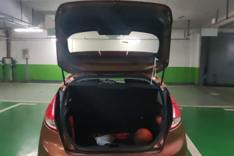 Used Ford Fiesta 2013 Hatchback 1.5L Automatic Prestige Model Trunk