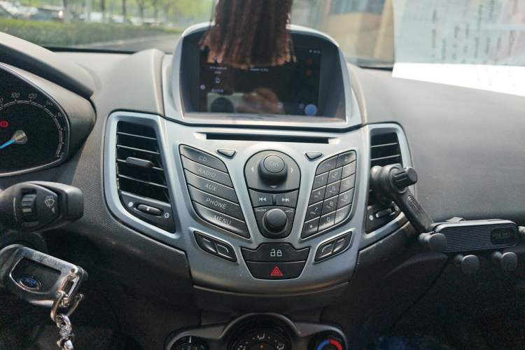 Used Ford Fiesta 2013 Hatchback 1.5L Automatic Fashion Edition Audio And AC Panel