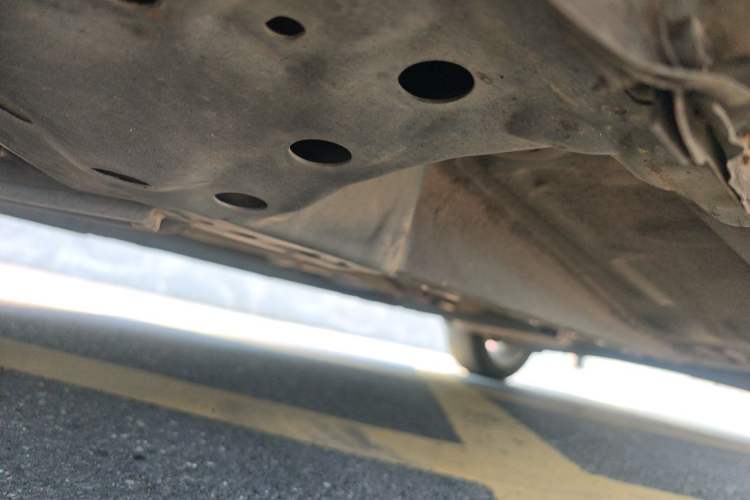 Used Ford Fiesta 2013 Hatchback 1.5L Automatic Fashion Edition Chassis Front Left
